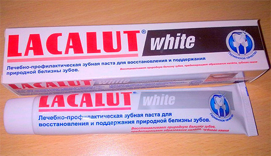Немецкая отбеливающая зубная паста Lacalut White.